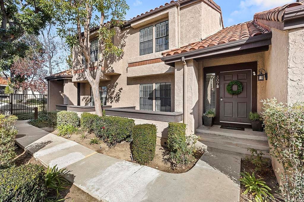 307 E Chapman Ave APT B, Placentia, CA 92870 Zillow