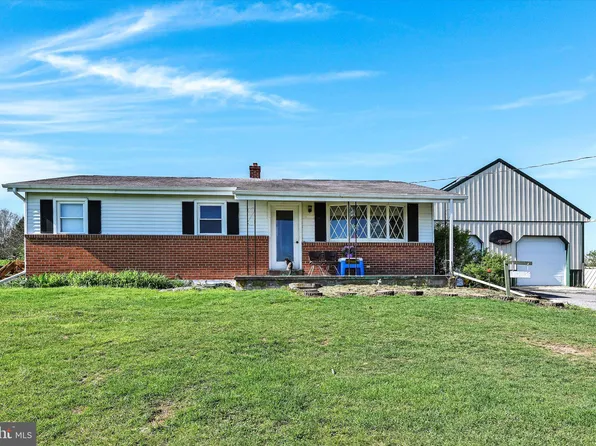 820 Frystown Rd, Myerstown, PA 17067