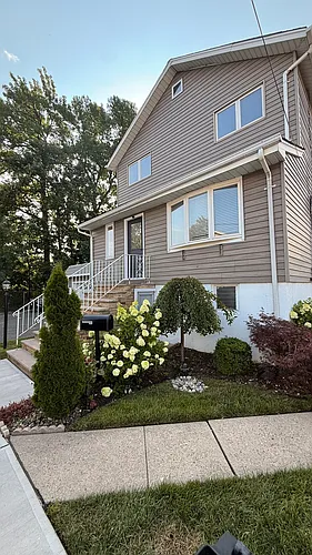 37 Hartwick St #2 Photo 1
