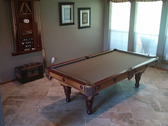 Formal living/multi purpose 