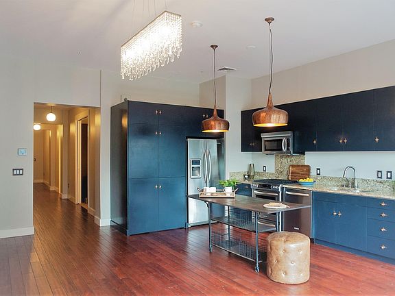 3rd image of 419 S 8th St Suite 201