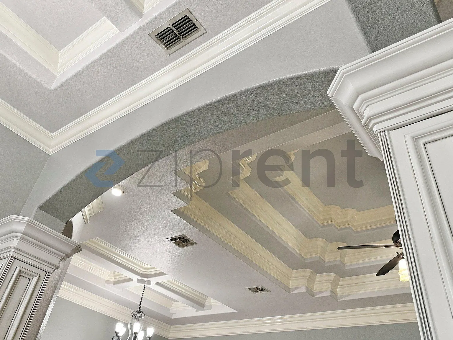 5 bed, 3.5 bath, 2788 sqft, $2,469 — Photo 4