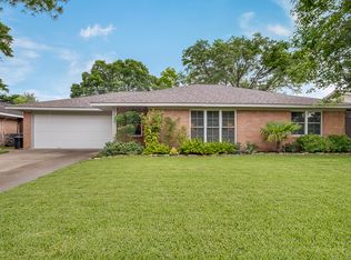 5628 Warm Springs Rd, Houston, TX 77035