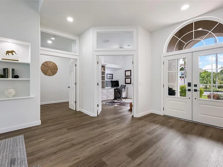 8009 Royal Birkdale Cir — Photo 11