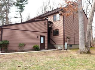 124 Wynwood Dr UNIT 124, Enfield, CT 06082