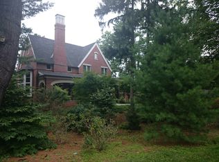 69 Woodland Rd, Brookline, MA 02467