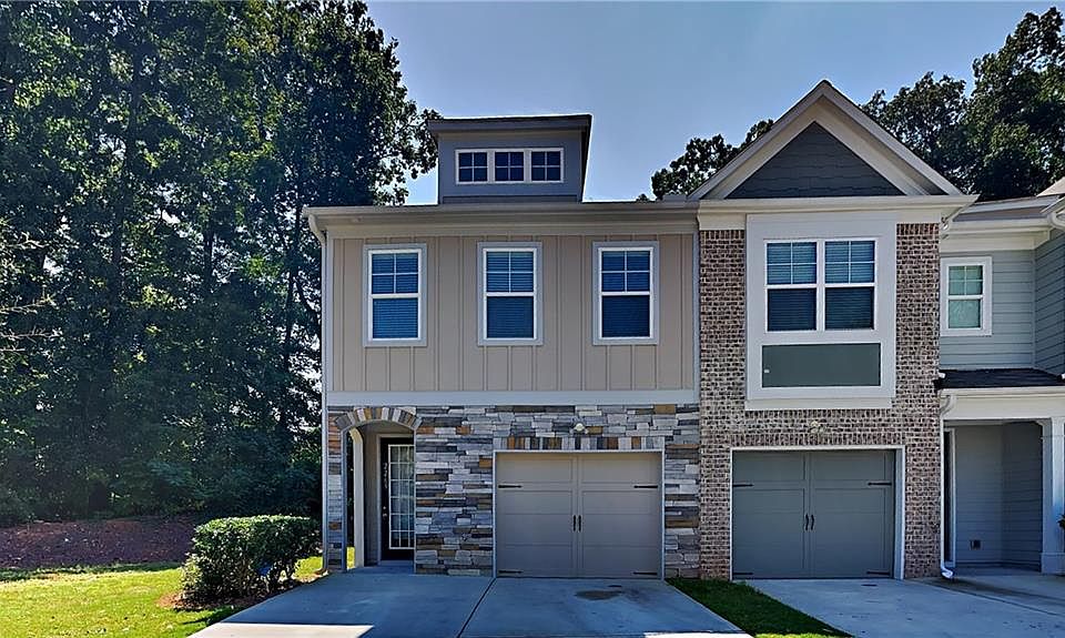 1st image of 2265 Triple Crown Ln