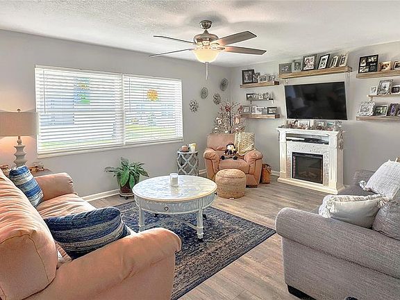 3rd image of 3515 AMITY AVENUE #3515