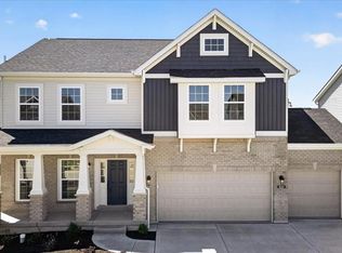 420 Farmhouse Dr, Wentzville, MO 63385