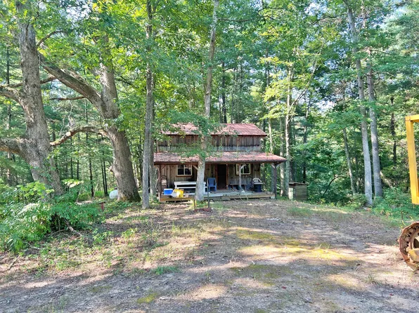 1440 Landsaw Rd, Campton, KY 41301
