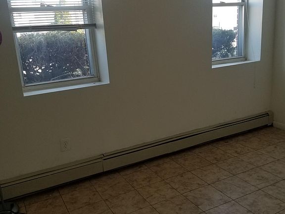 5th image of 50 Exton Ave APT Bb