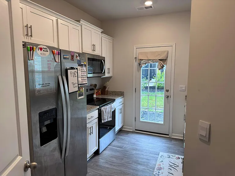 285 Moyer Dr — Photo 5