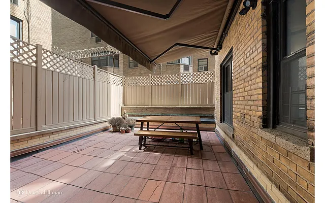 Rented by Douglas Elliman | media 32