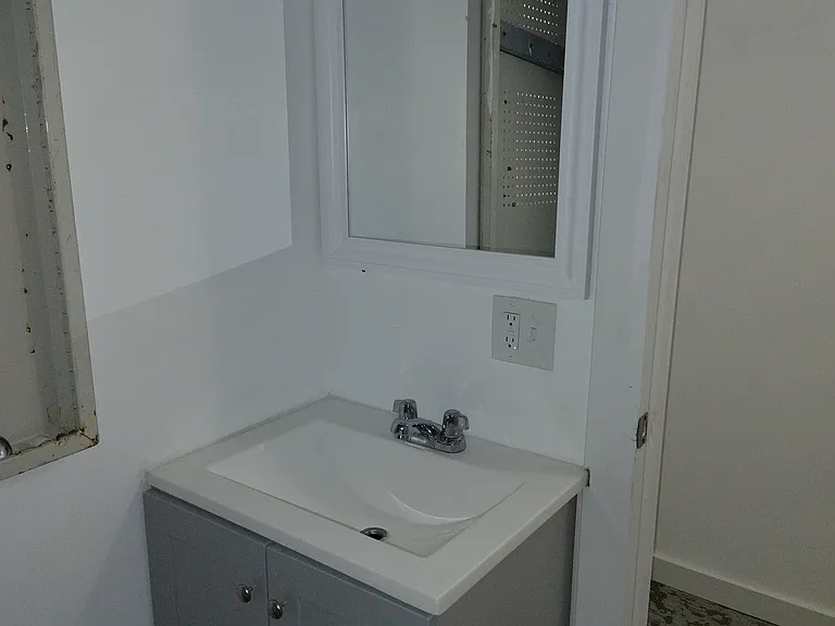 10103 Cadieux Ave #10 — Photo 38