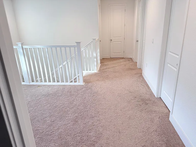 58 E Kamyar Pl — Photo 26