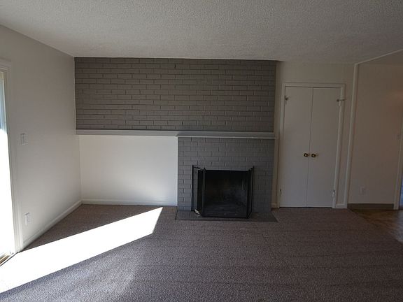 3rd image of 7249 Chandler Dr