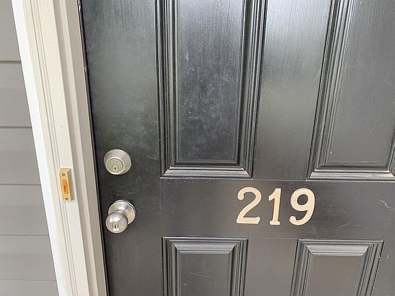 2nd image of 219 Trimble Dr