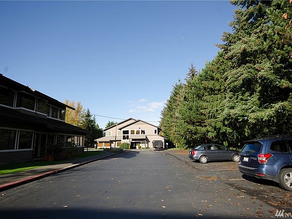 3rd image of 12320 NE 8th St Ste 200