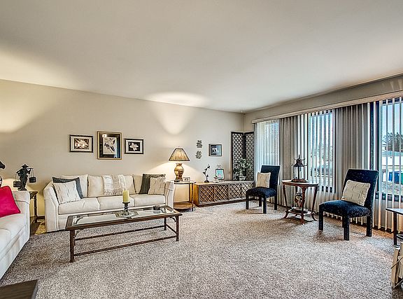 3rd image of 12114 Murvey Dr