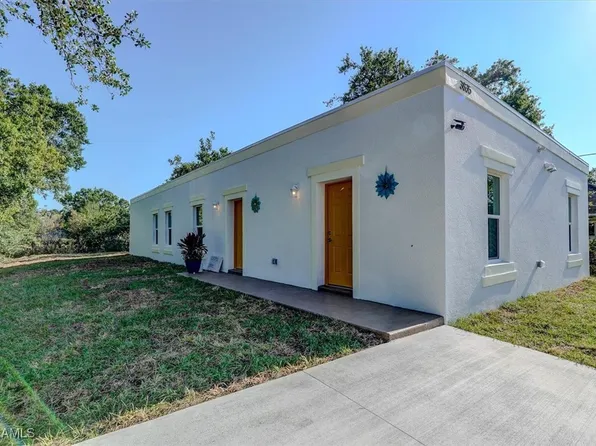 3835 Lora St, Fort Myers, FL 33916