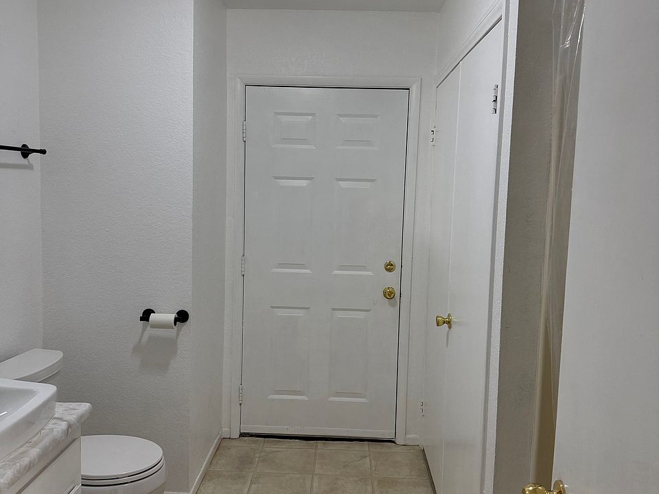 2nd image of 1600 E Joy Ln #1