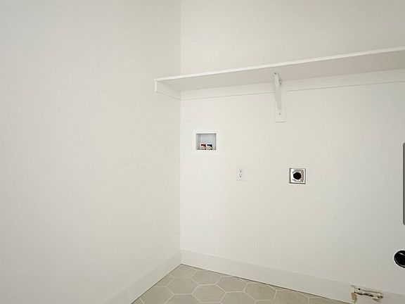 5th image of 4004 N Aspen Ridge Way