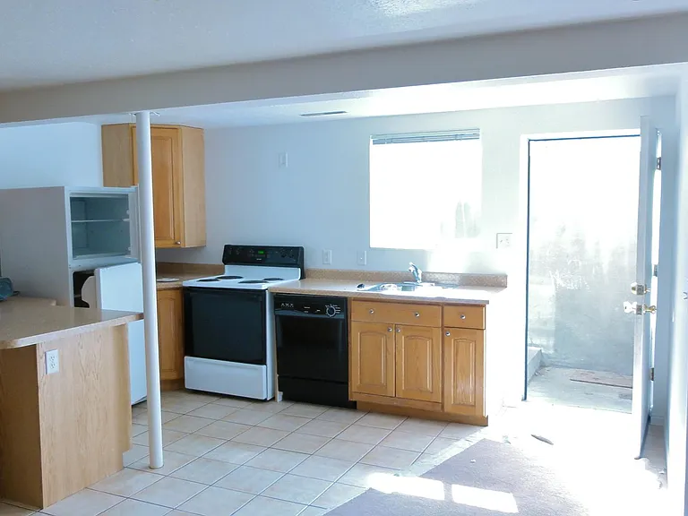 Kitchen area