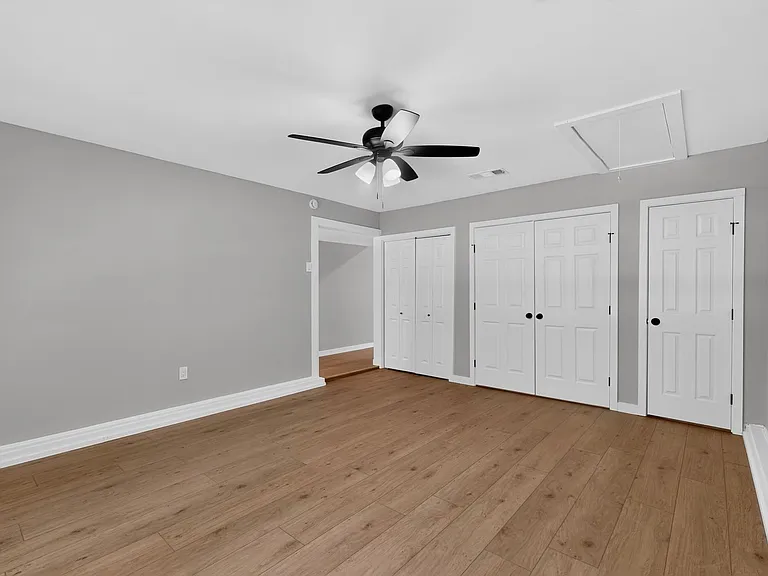 1004 Cross Bend Rd — Photo 6