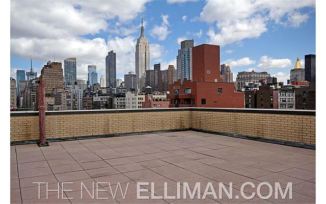 Sold by Douglas Elliman | media 25