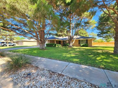 919 Agate Rd, Roswell, NM, 88201