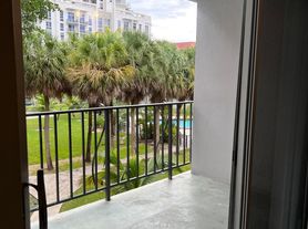 8107 SW 72nd Ave, Miami, FL