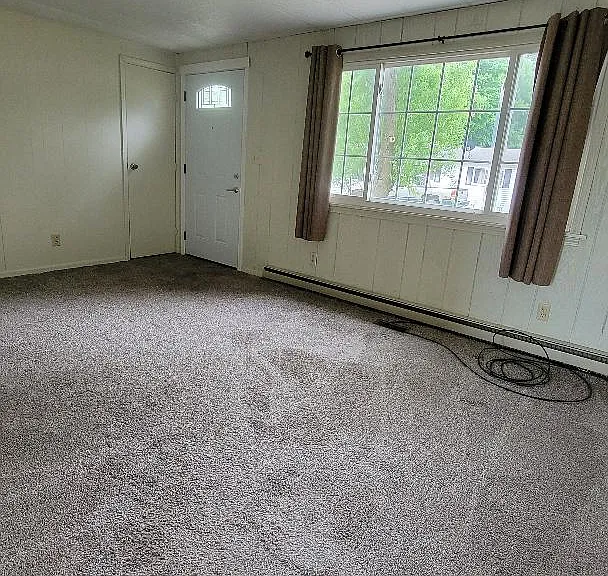 460 Lee Ave #460 — Photo 4
