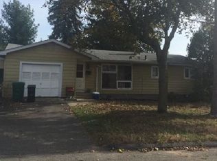 42 Carter Dr, Chicopee, MA 01013
