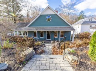 100 1st Ave, Port Jefferson, NY 11777