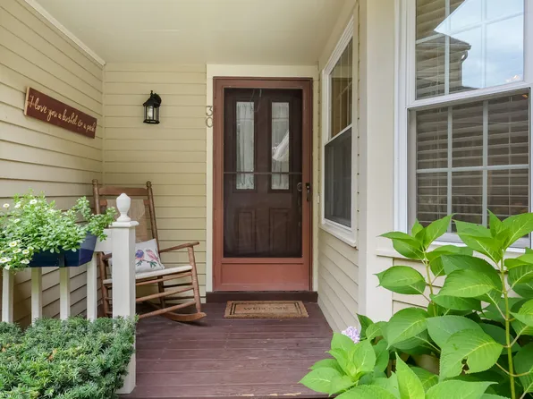 30 Sullivan Farm #30, New Milford, CT 06776