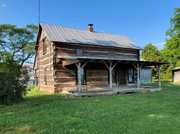 7416 S State Road 39, Crothersville, IN 47229