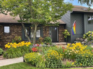 5209 Comanche Way, Madison, WI 53704