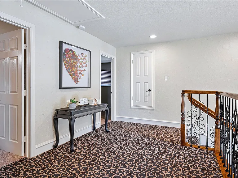 2309 Parker Rd — Photo 26