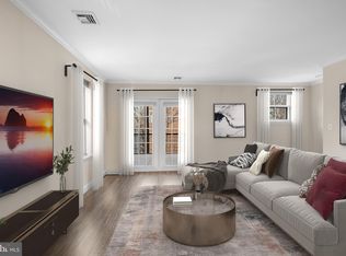 1146 South St #B, Philadelphia, PA 19147