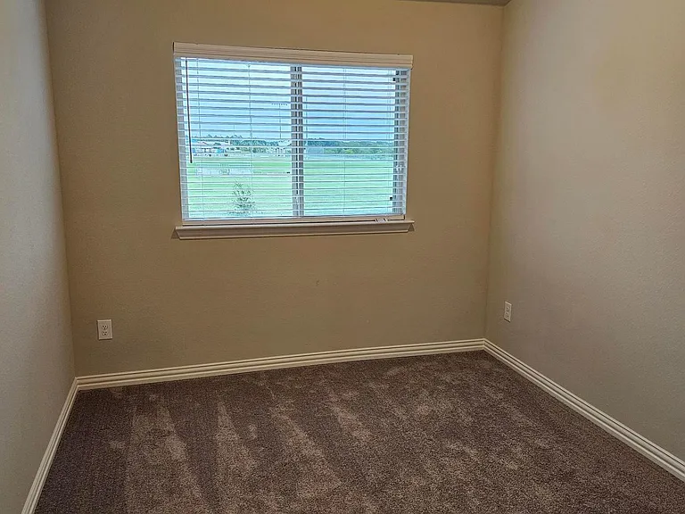 3405 Solana Cir — Photo 24