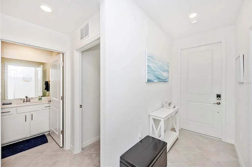 2 bed, 2.0 bath, 1154 sqft, $2,500 — Photo 4