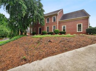 2093 Westover Plantation, Dunwoody, GA 30338