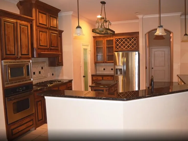 8305 Southridge Ct — Photo 21