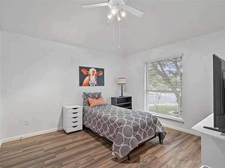2101 Aaron Ross Way — Photo 24