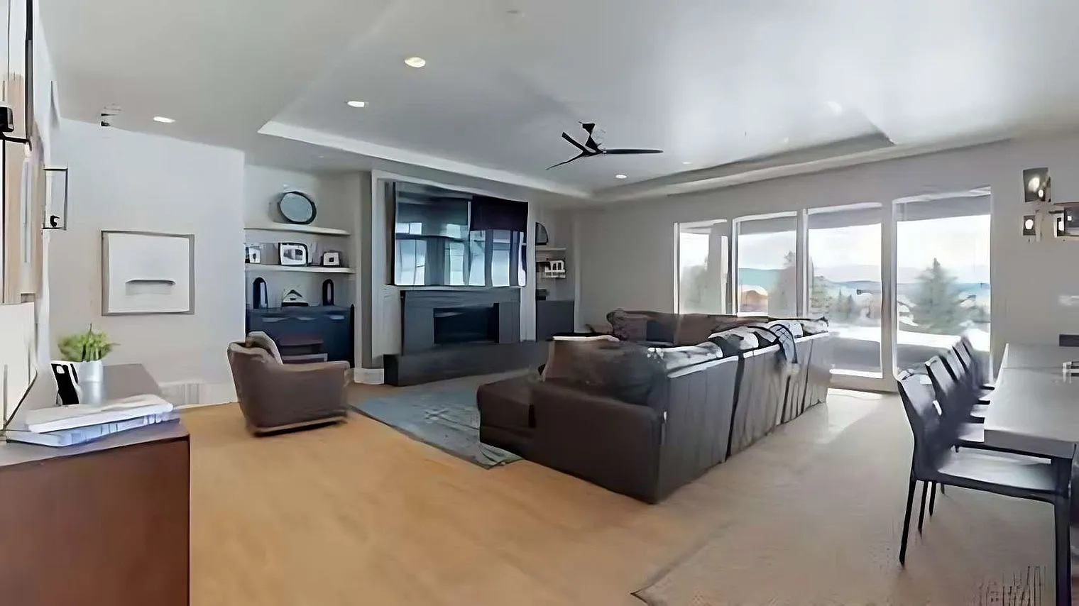 9 bed, 10.0 bath, 7997 sqft, $26,271 — Photo 1