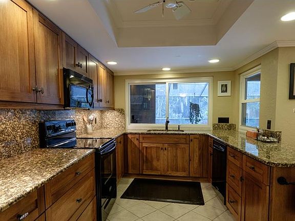 3rd image of 3504 Hollow Oak Pl