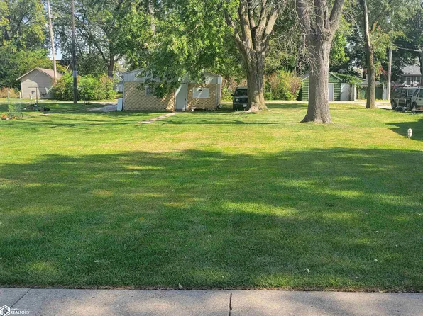 312 S Cadwell Ave, Eagle Grove, IA 50533