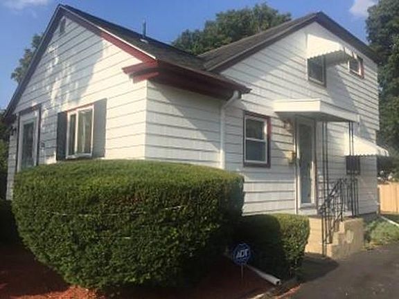 3rd image of 176 Ettrick St