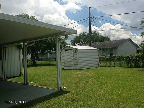 2nd image of 3718 Preston Pl