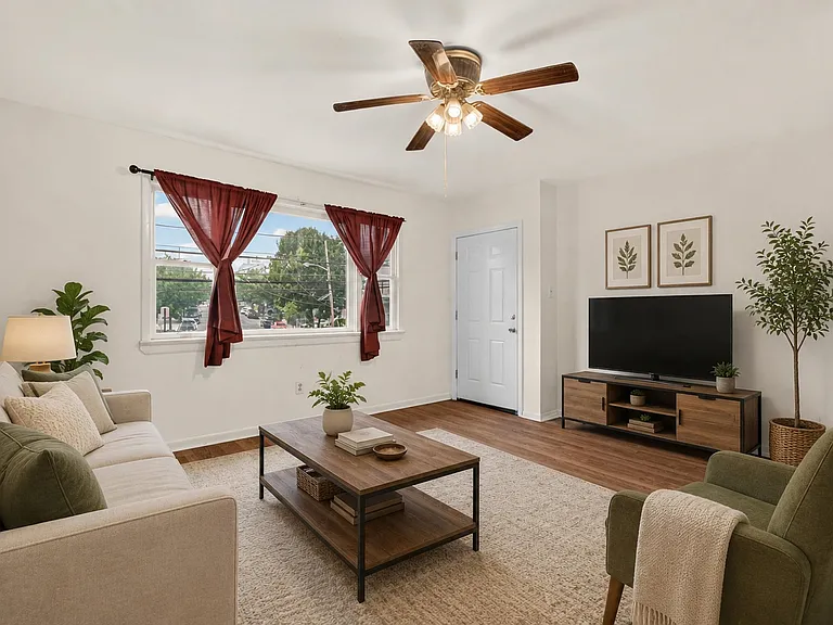 364 Princeton Ave #1 — Photo 6